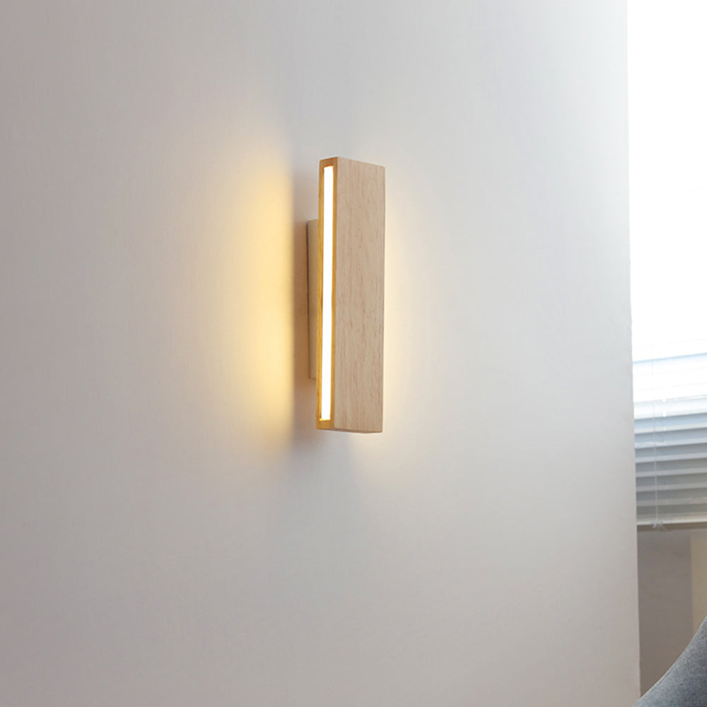 Luma LED Wandlamp | Draaibaar Houten Ontwerp, Warm Licht
