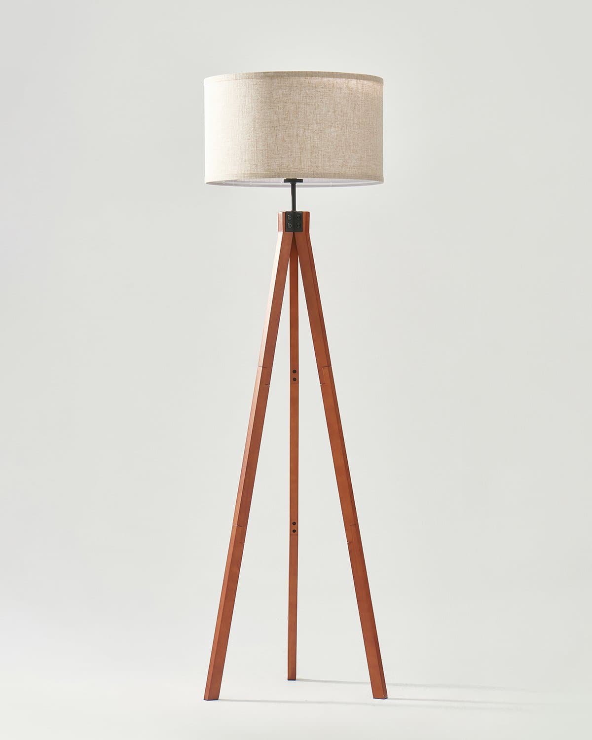Elysian Floor Lamp | LED Tripod Design, Wooden Legs