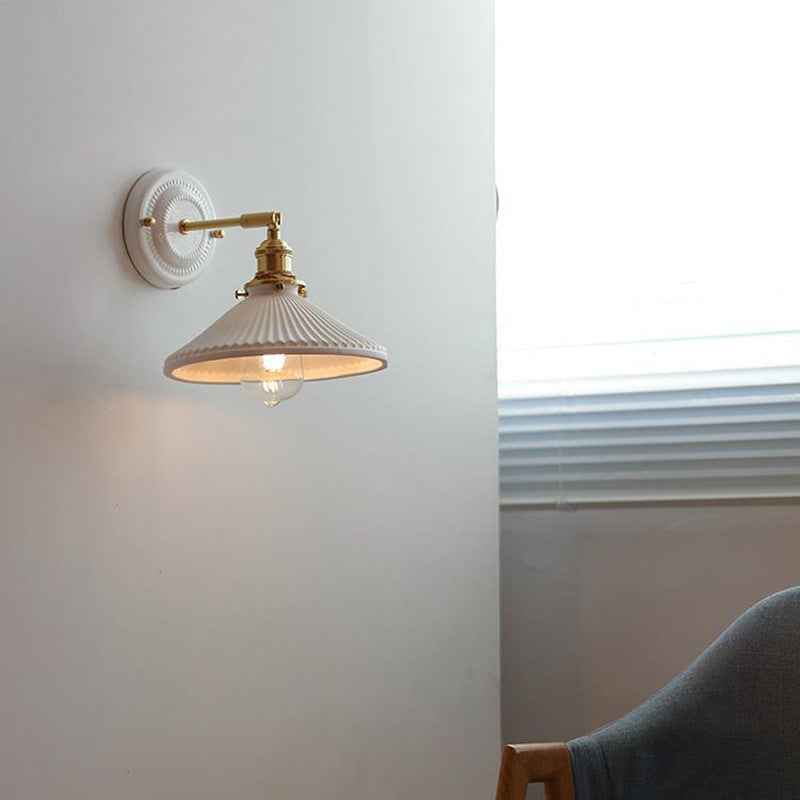 Classic Vintage Round Ceramic and Brass 1-Light Wall Sconce for Living Room