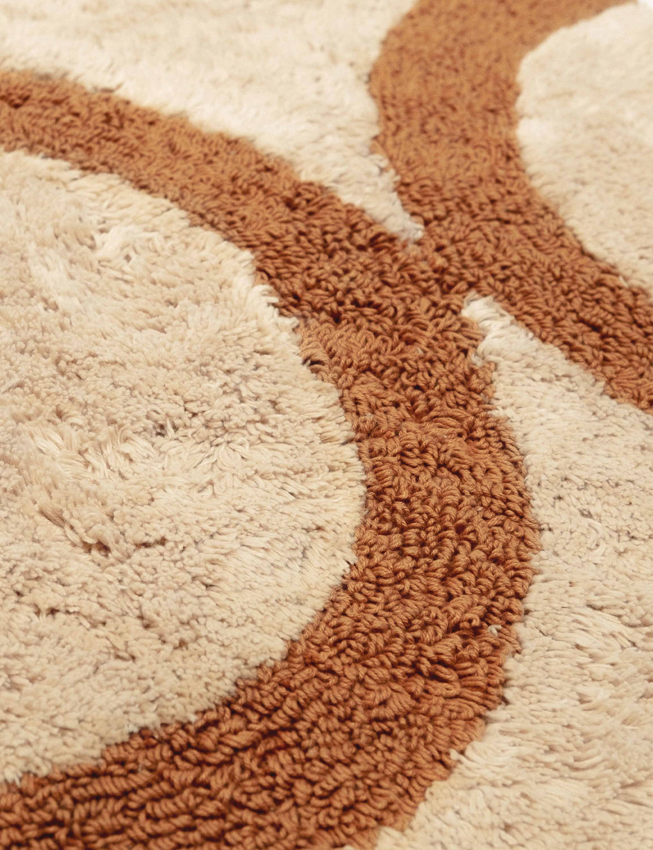Bela Bath Mat | Plush Tufted Cotton, Fast-Drying