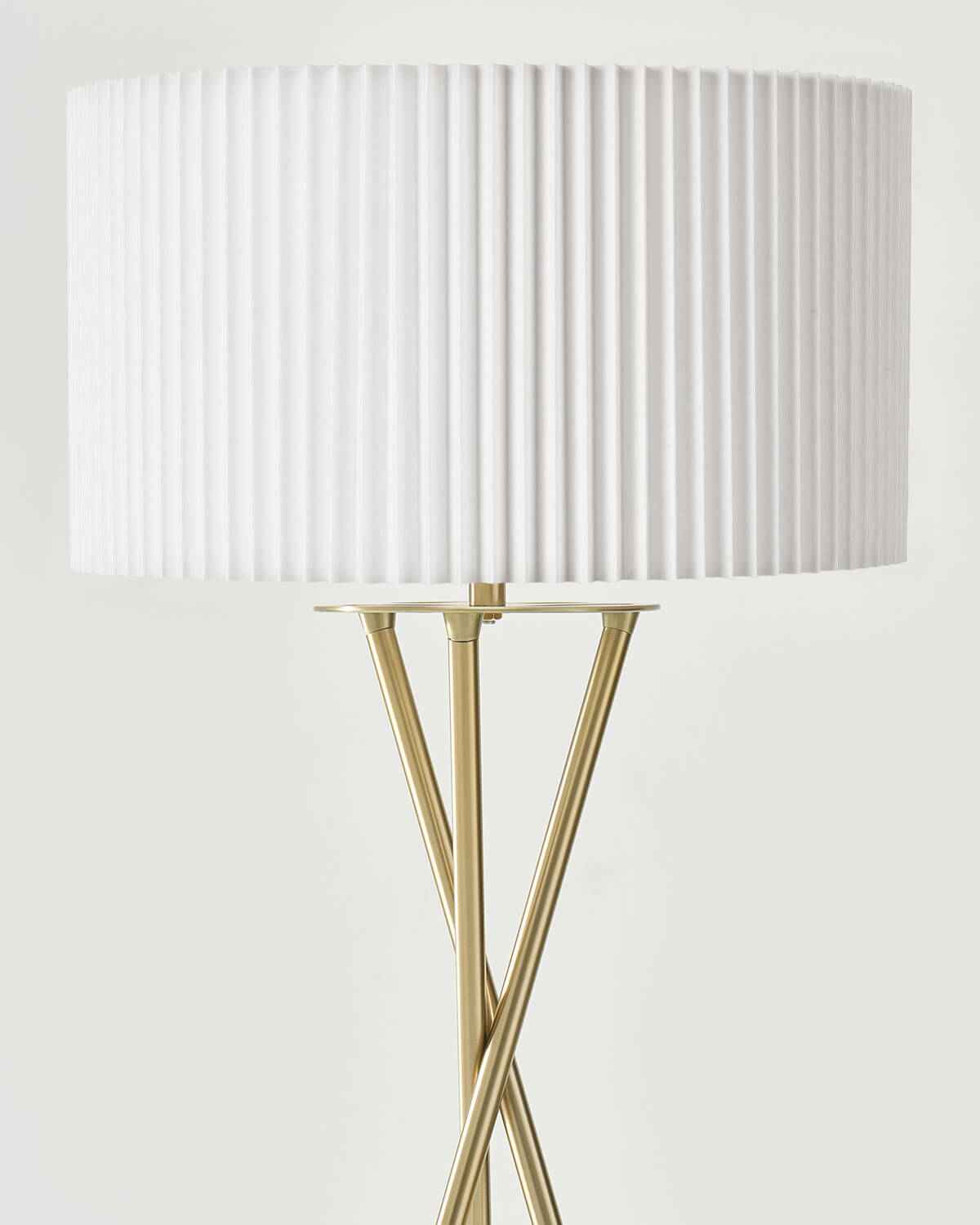 Juno Floor Lamp | LED Tripod with Unique Crisscross Base