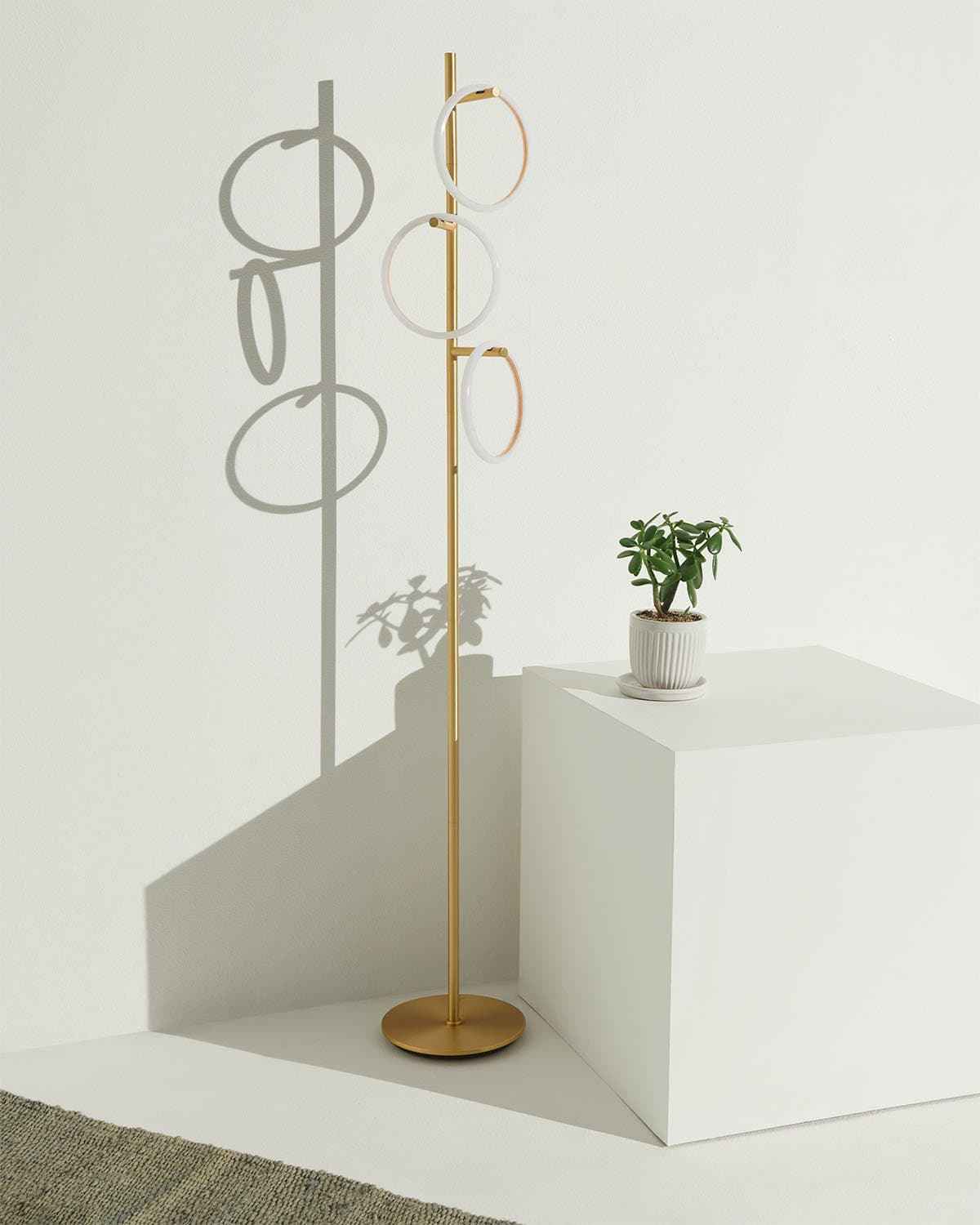Bela Floor Lamp | Brass Finish, 3 Dimming Settings