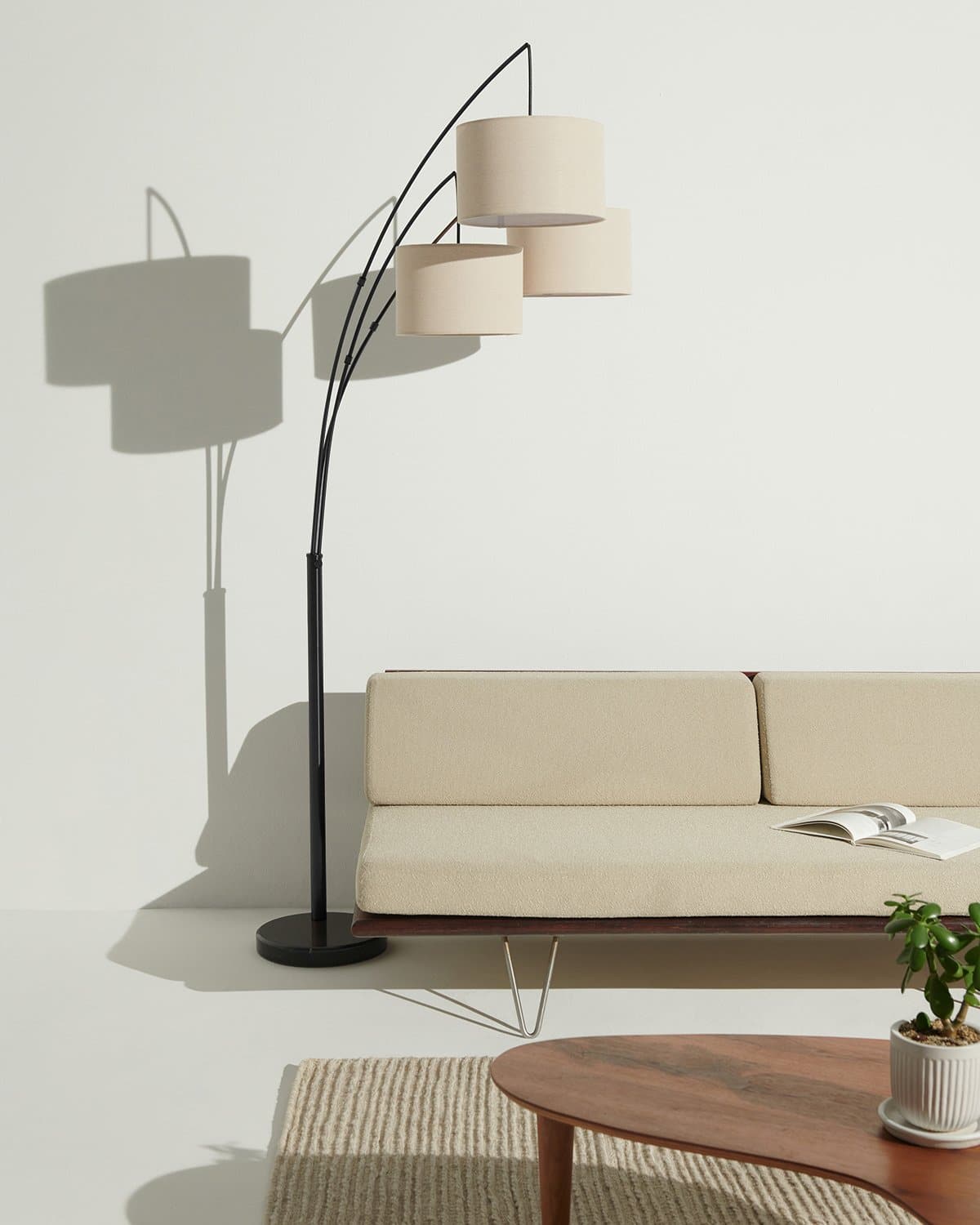 Trellis Floor Lamp | Adjustable Arms, Four-Setting Switch