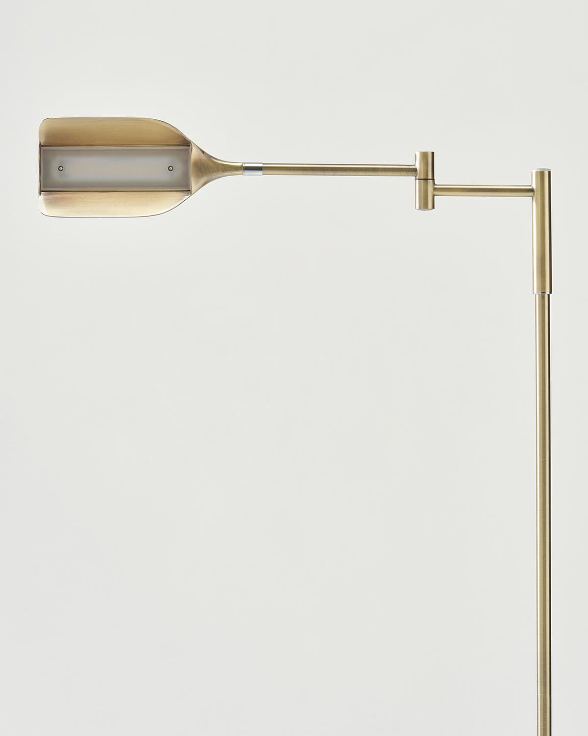 Luma Leaf Floor Lamp | LED, Three-Touch Dimmer
