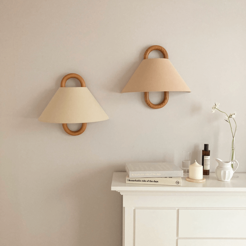 Contemporary Solid Wood Pleated Semi-Circle Wall Sconce Lamp with Single Light