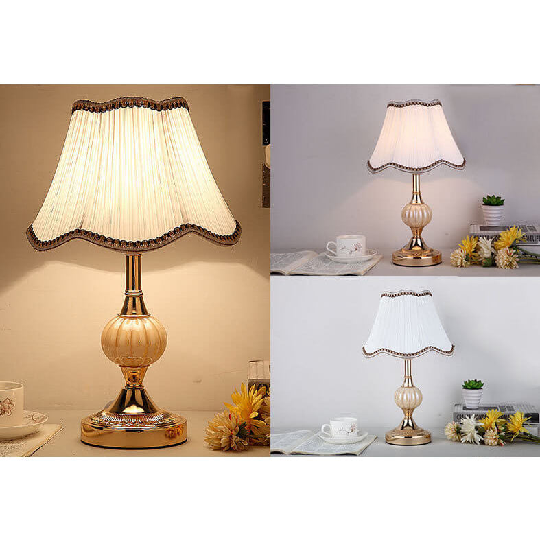 Vintage Nordic Floral Glass Table Lamp with Single Light
