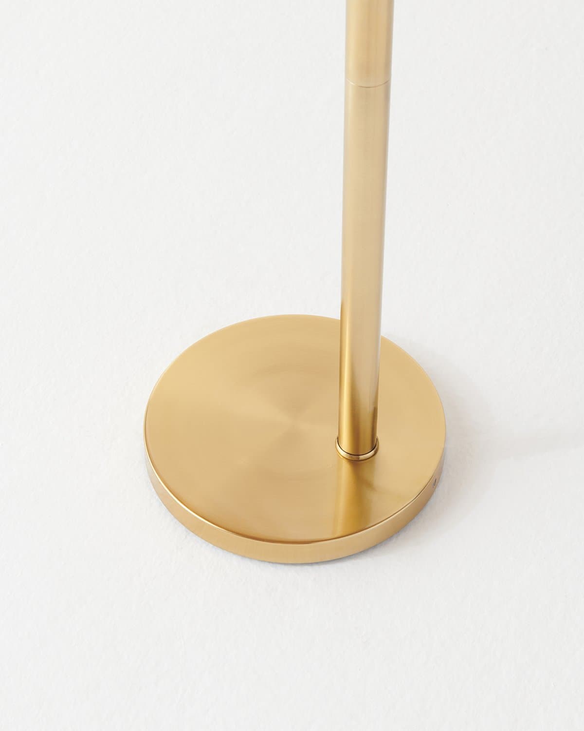Luxe Arc Floor Lamp | Brass Finish, Wicker Shade