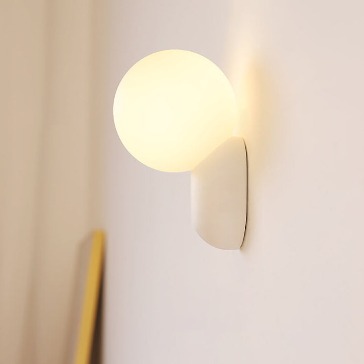 Macaron-Inspired Cream Resin Glass Ball 1-Light Wall Sconce