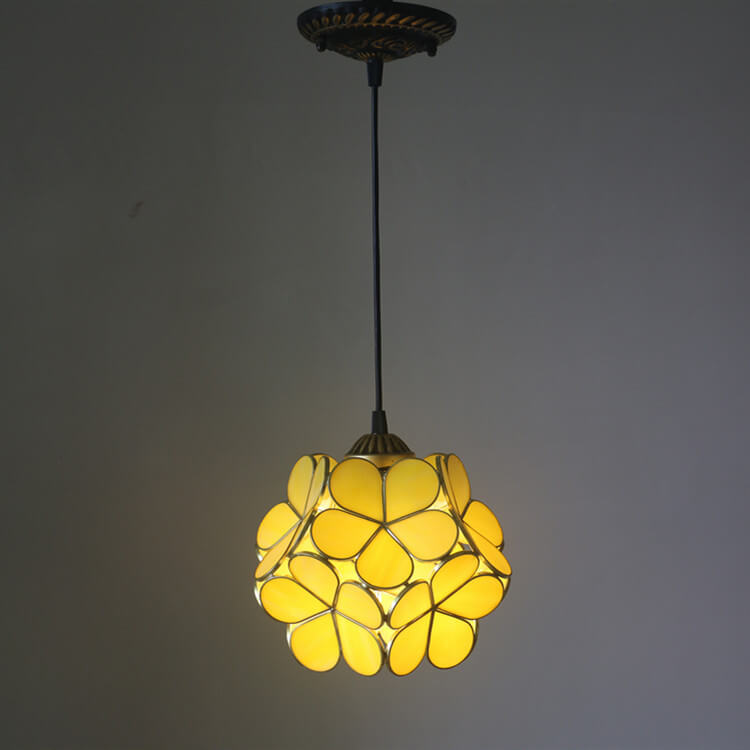 Retro Stained Glass Petal Single-Light Pendant Fixture