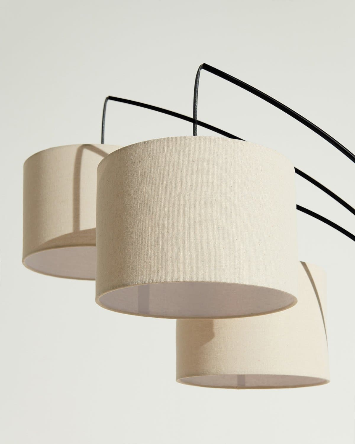 Trellis Floor Lamp | Adjustable Arms, Four-Setting Switch