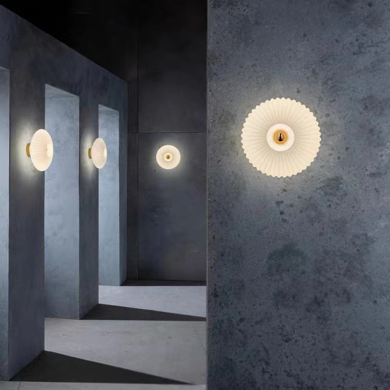 Bello Glass Wall Sconce | Striped Design, Warm Ambient Lighting