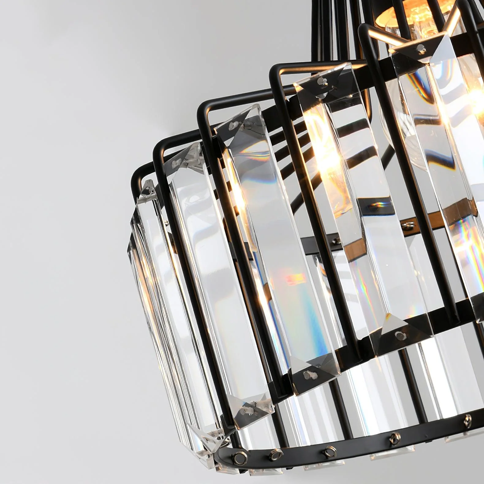 Belo Crystal Pendant Light | Adjustable Height, Matte Black Frame