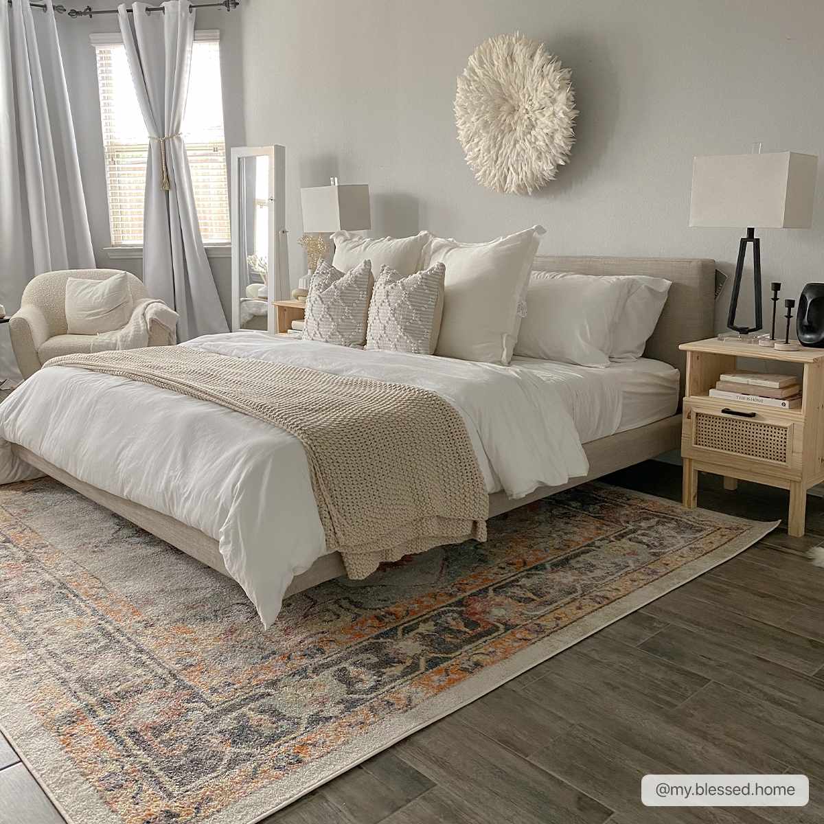 Bello Area Rug  Machine Woven  Light Blue, Traditional Style