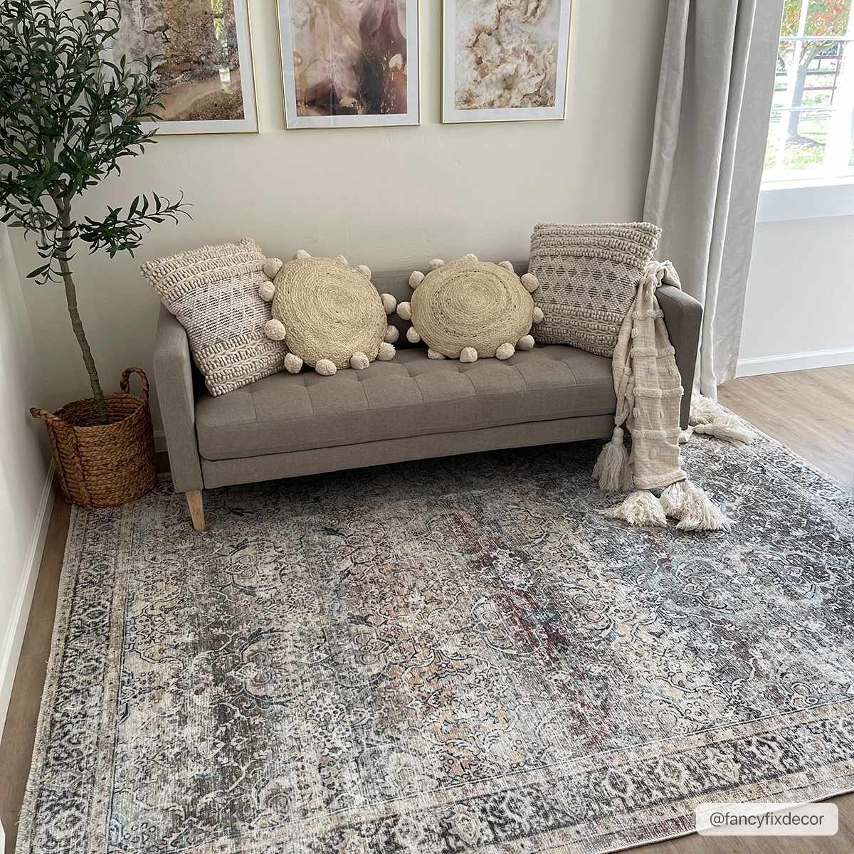 Olivio Washable Area Rug  Vintage Design, Soft Polyester