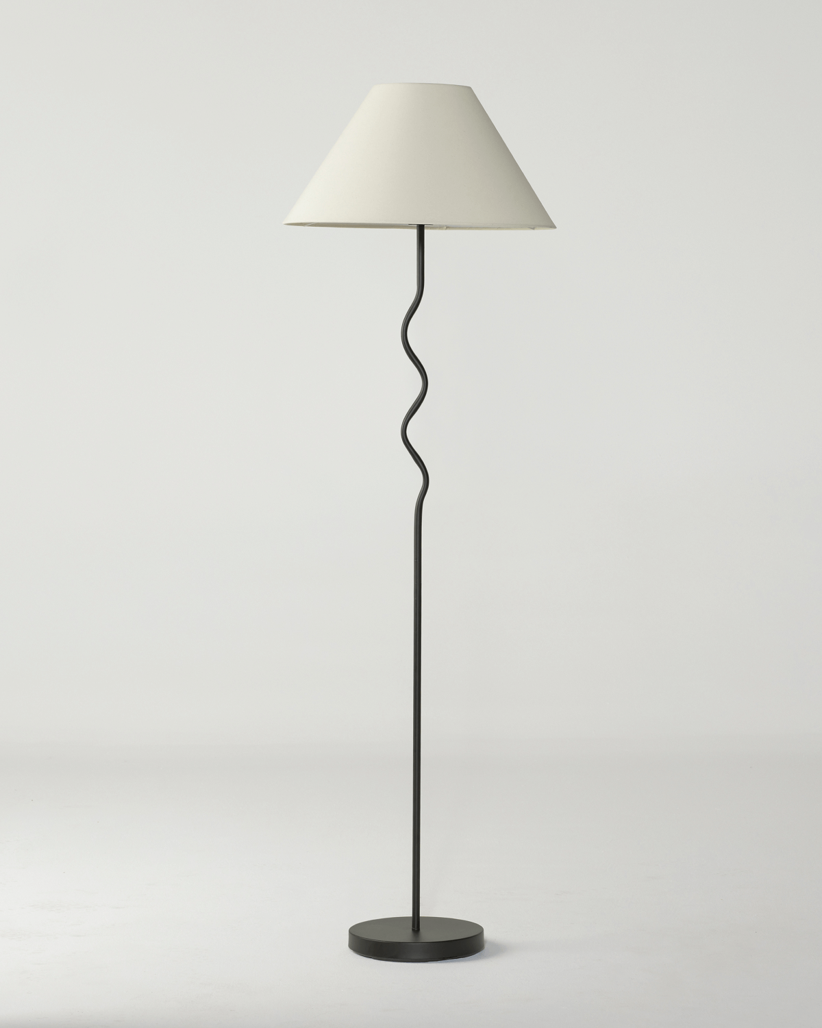Curva Squiggle Floor Lamp | White Fabric Shade, Curvy Stem