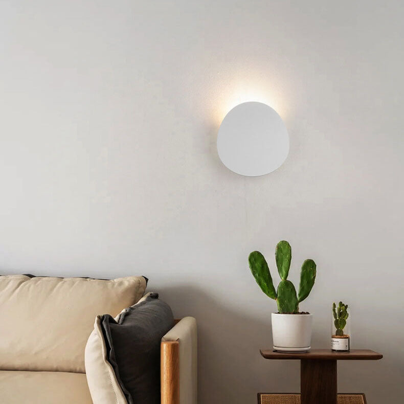 Modern Minimalist Round LED Wall Sconce for Indoor and Outdoor Use