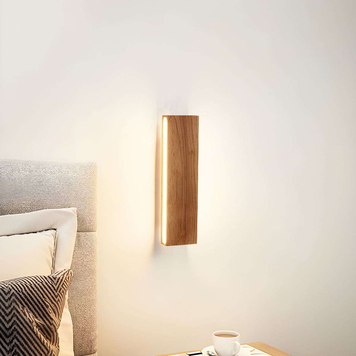 Luma LED Wandlamp | Draaibaar Houten Ontwerp, Warm Licht