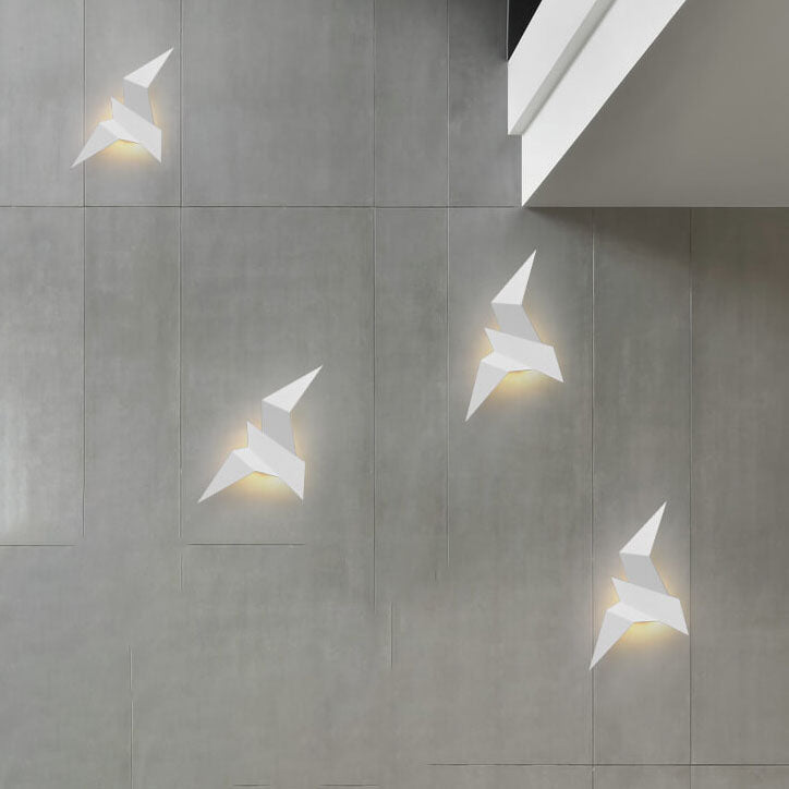 Contemporary Artistic Bird-Inspired 1-Light LED Wall Sconce