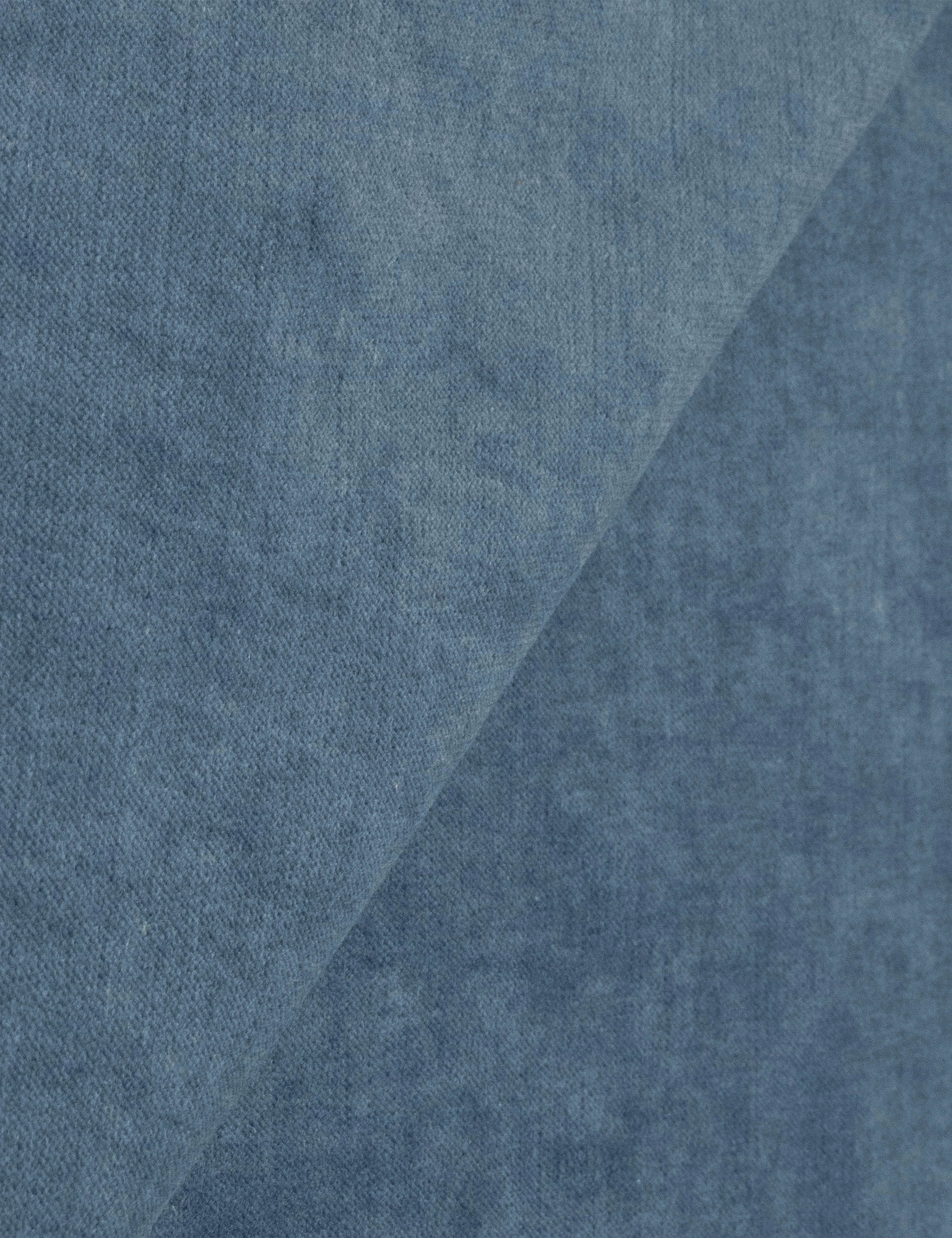 Bela Platform Bed | Bespoke Upholstery, Sculptural Design