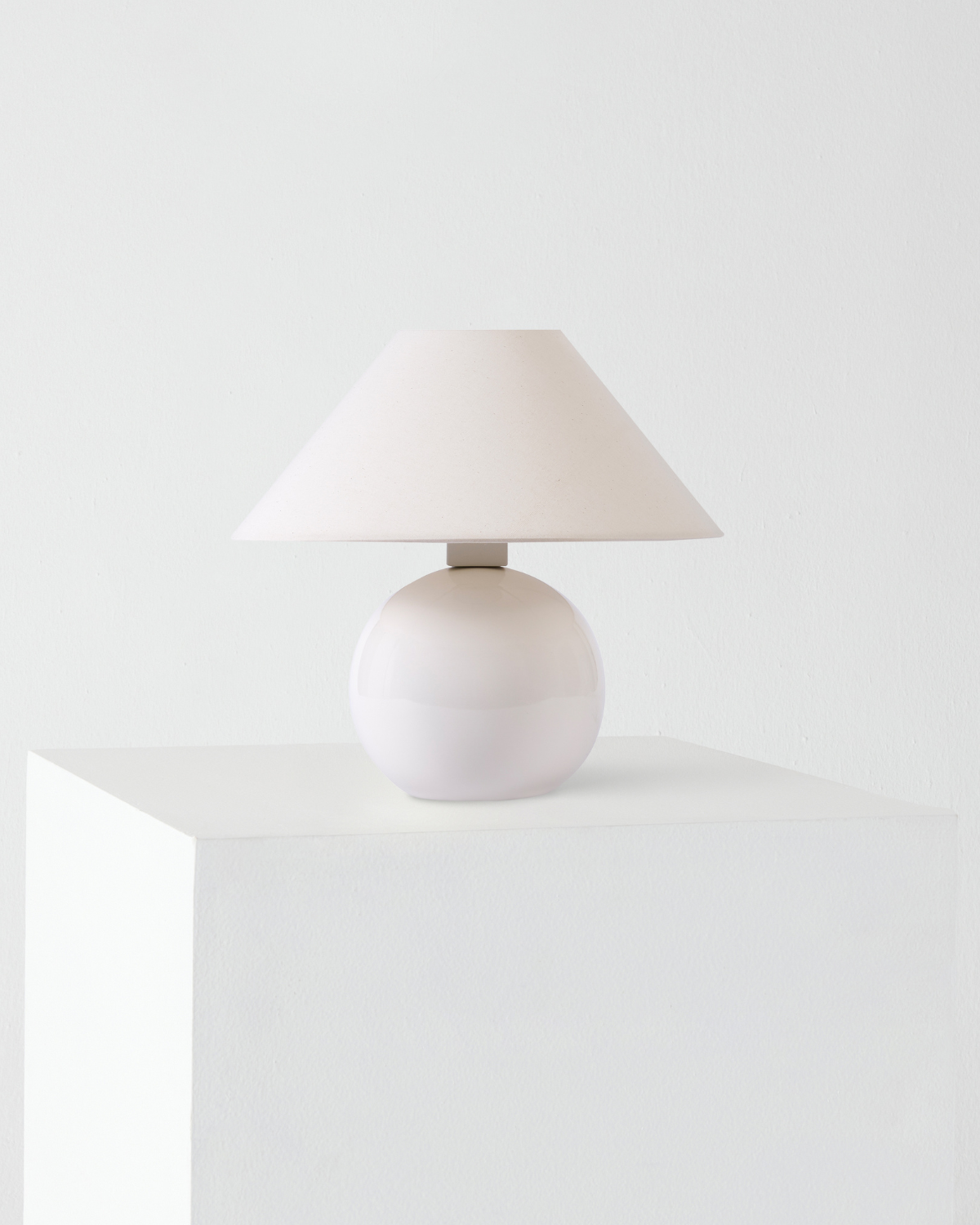Fiora Table Lamp | Glossy Ceramic Base, Cotton Shade