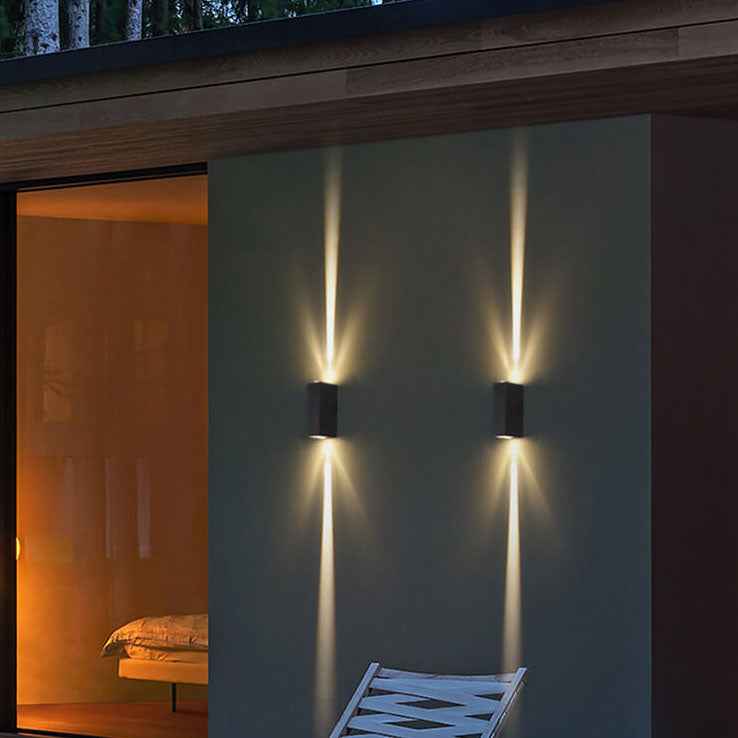 Contemporary Double-Headed LED Wall Sconce Lamp with Aluminum Lens for Outdoor Patios