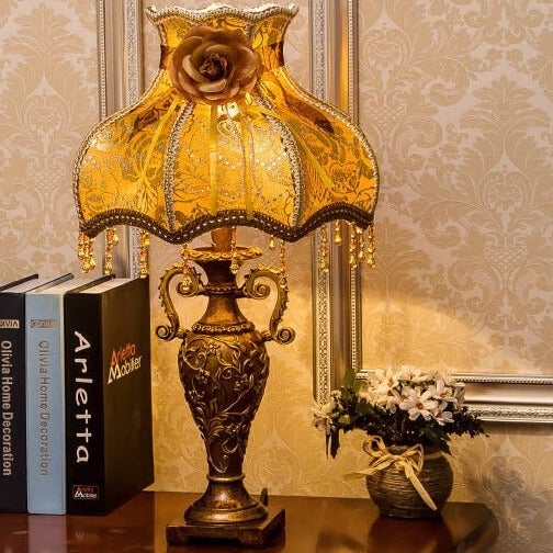 Antique European Vintage Fabric Table Lamp with Single Light