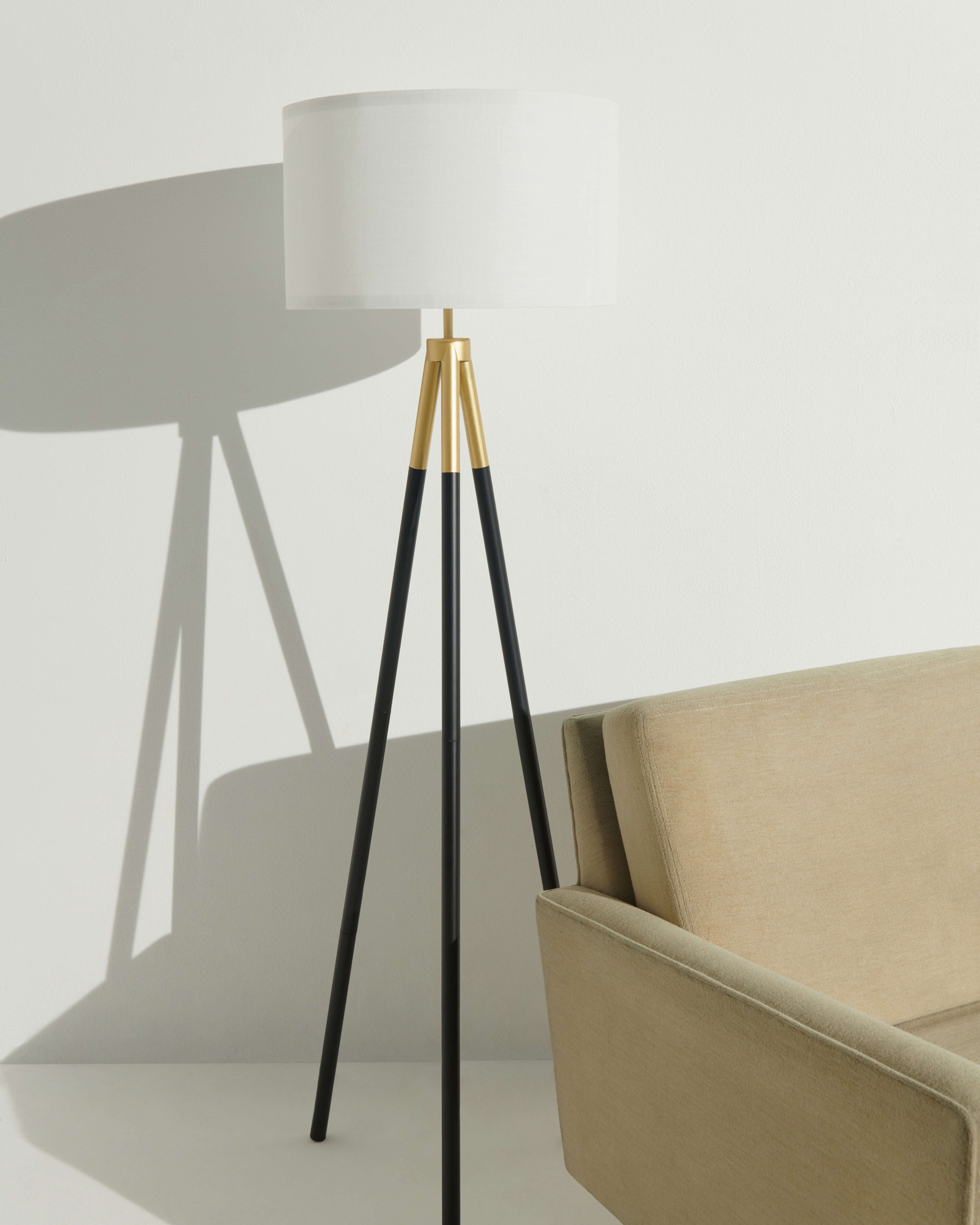 Luxe Floor Lamp | Black & Gold, Smart Home-Compatible