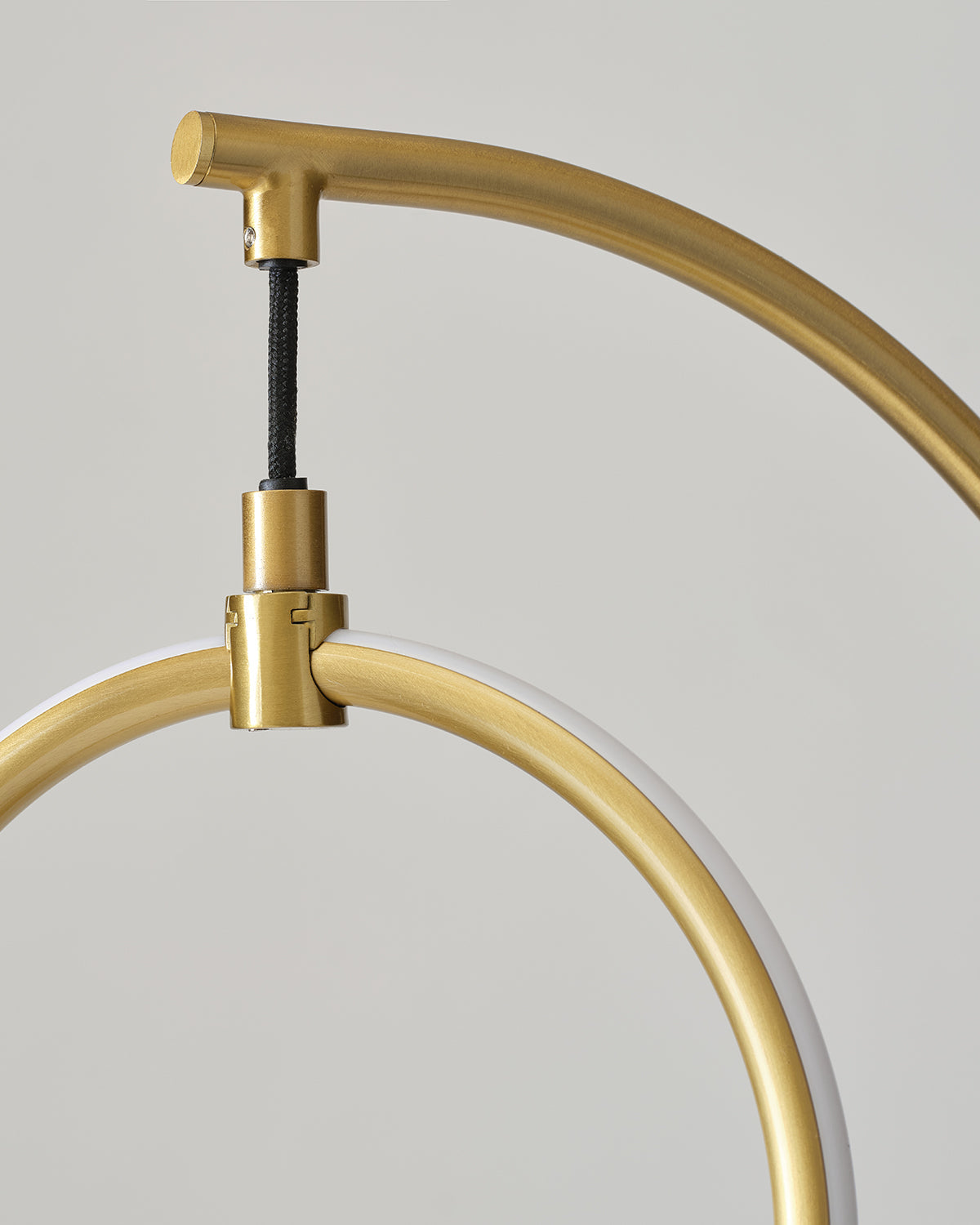 Navi Table Lamp | Integrated LED, Touch Dimmer