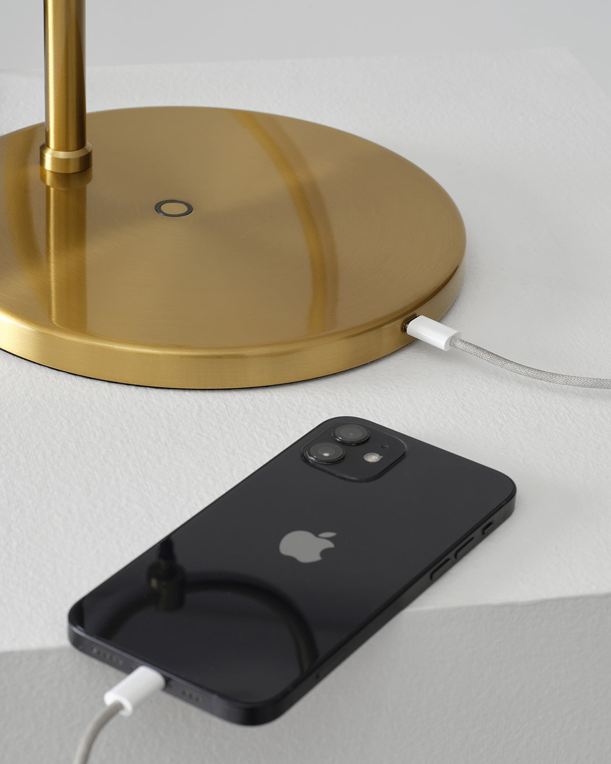 Navi Table Lamp | Integrated LED, Touch Dimmer