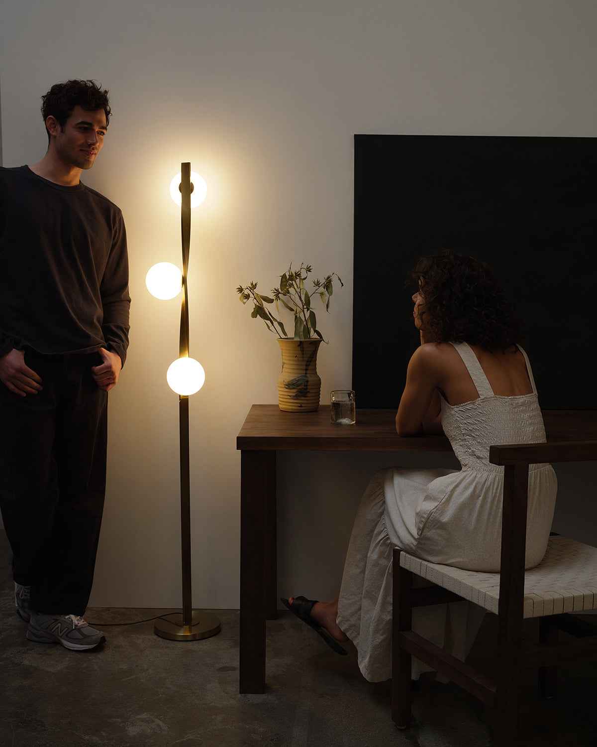 Navi Floor Lamp | Dimmable LED Globes, Twisted Brass Design