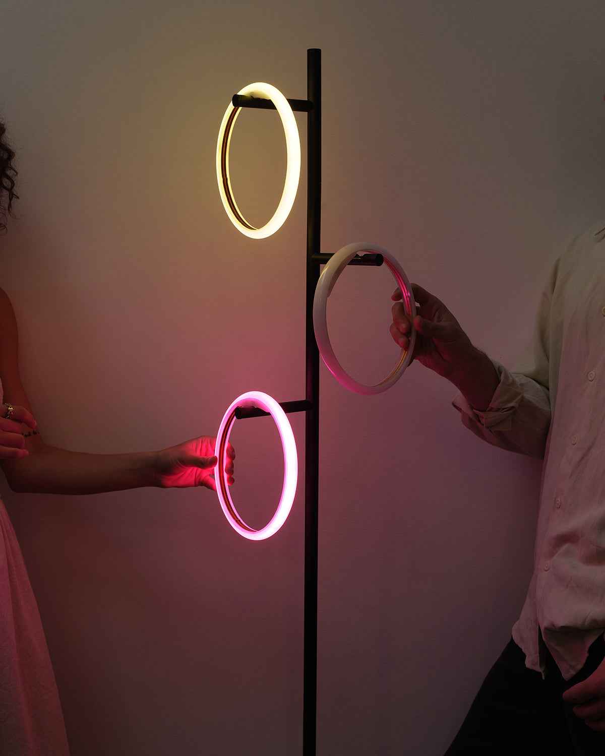 Breeze RGB Floor Lamp | Color-Changing, Matte Black Finish