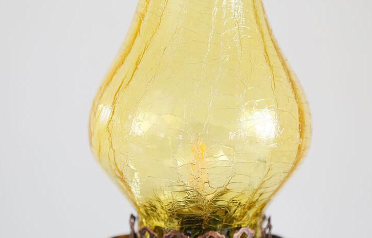 Classic Antique Kerosene Oil Table Lamp - 1-Light Design