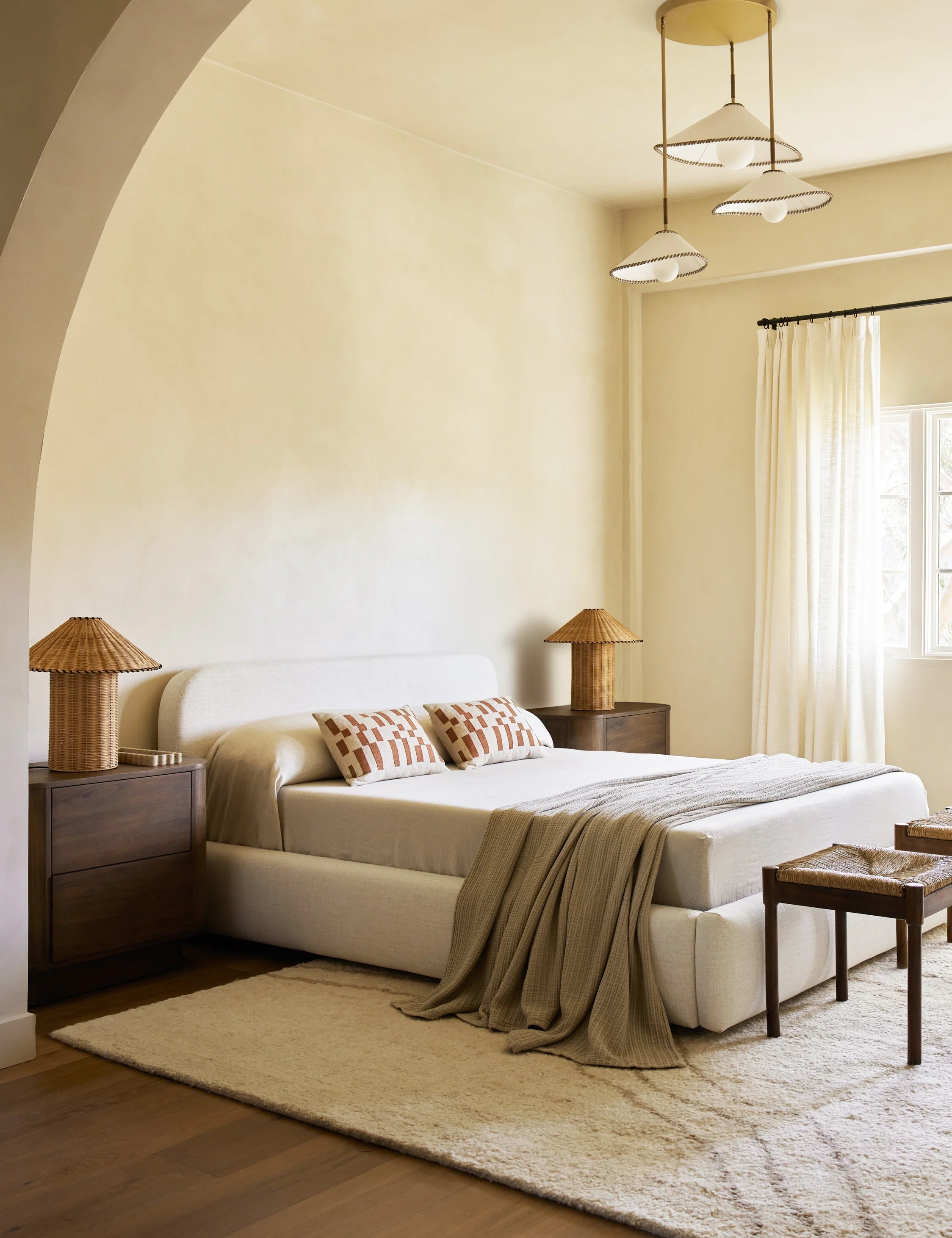 Bela Platform Bed | Upholstered, Low Rounded Headboard