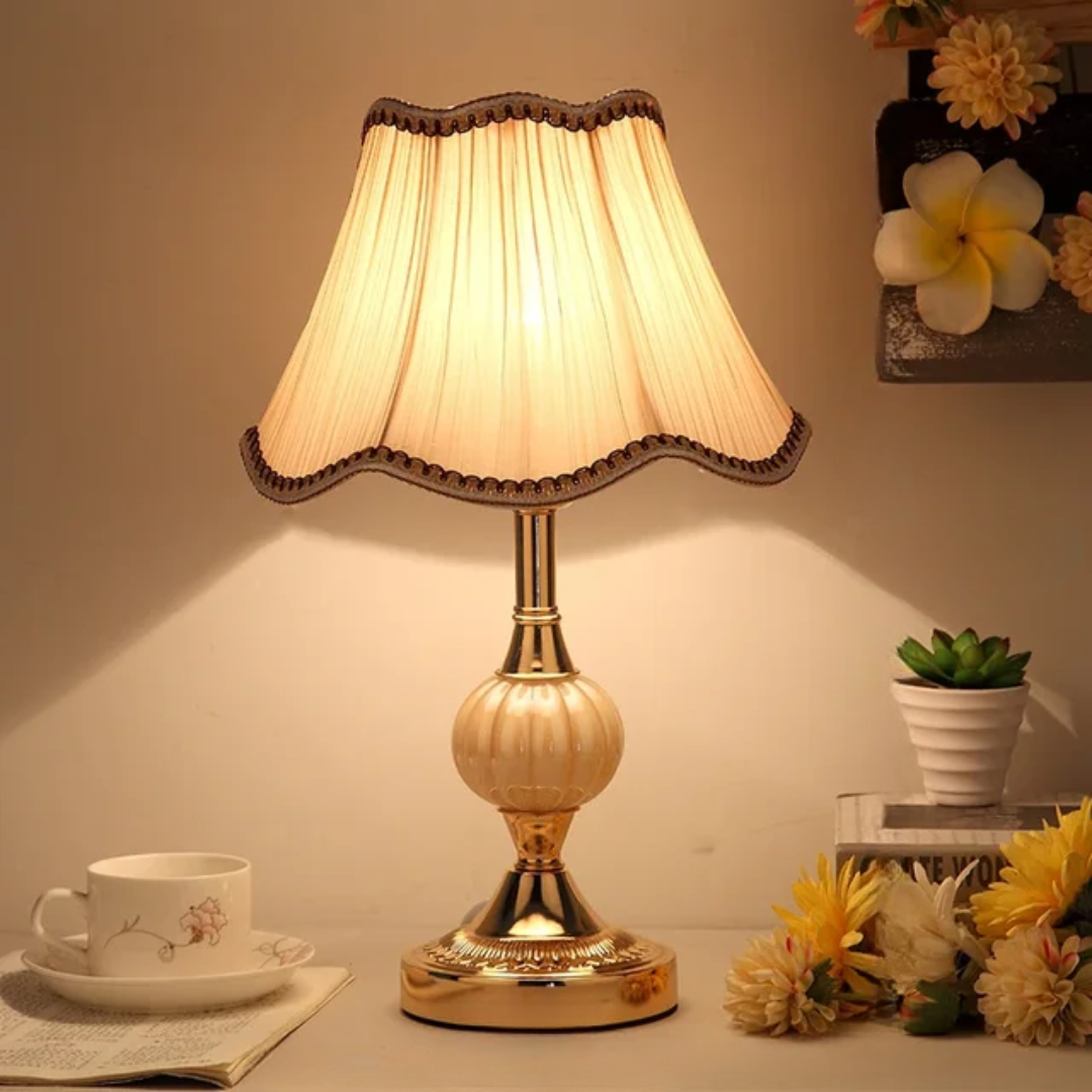 Quixy Table Lamp | Vintage Floral Design, Warm Ambient Light