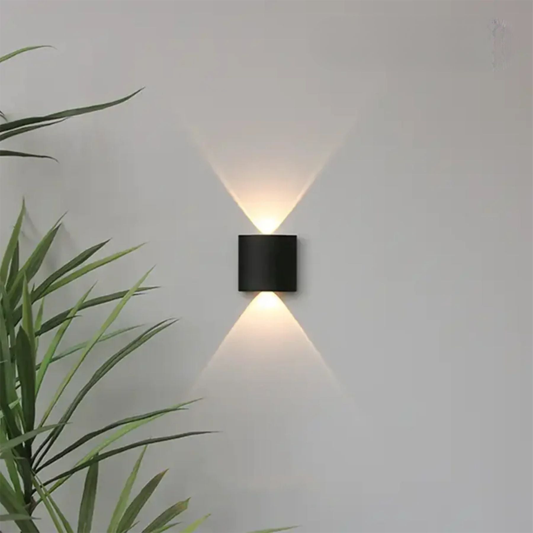 Milo Wandlamp | IP65 Weerbestendig, Ingebouwde LED