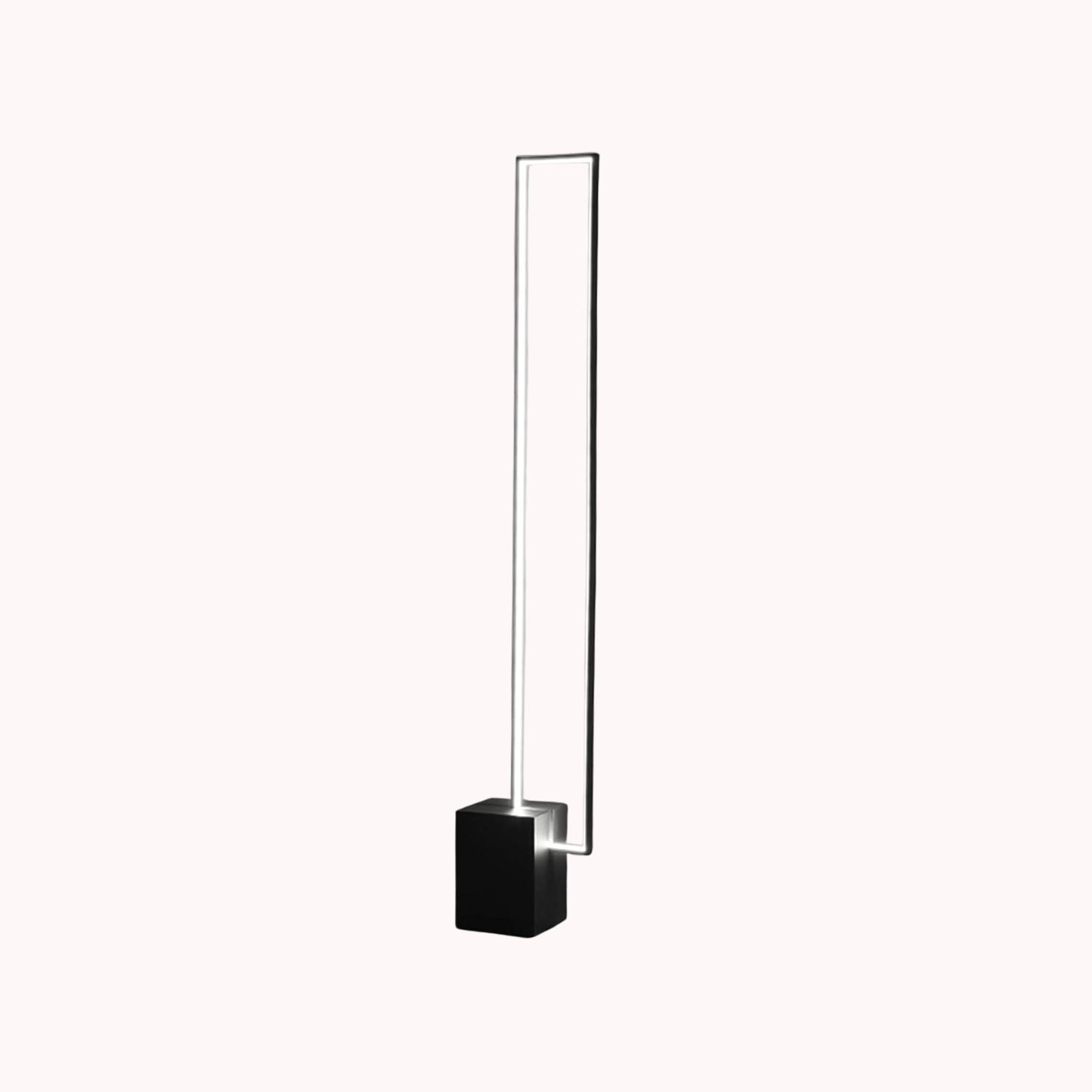Astra – Black Modern Industrial LED Floor Lamp - Cendre Home