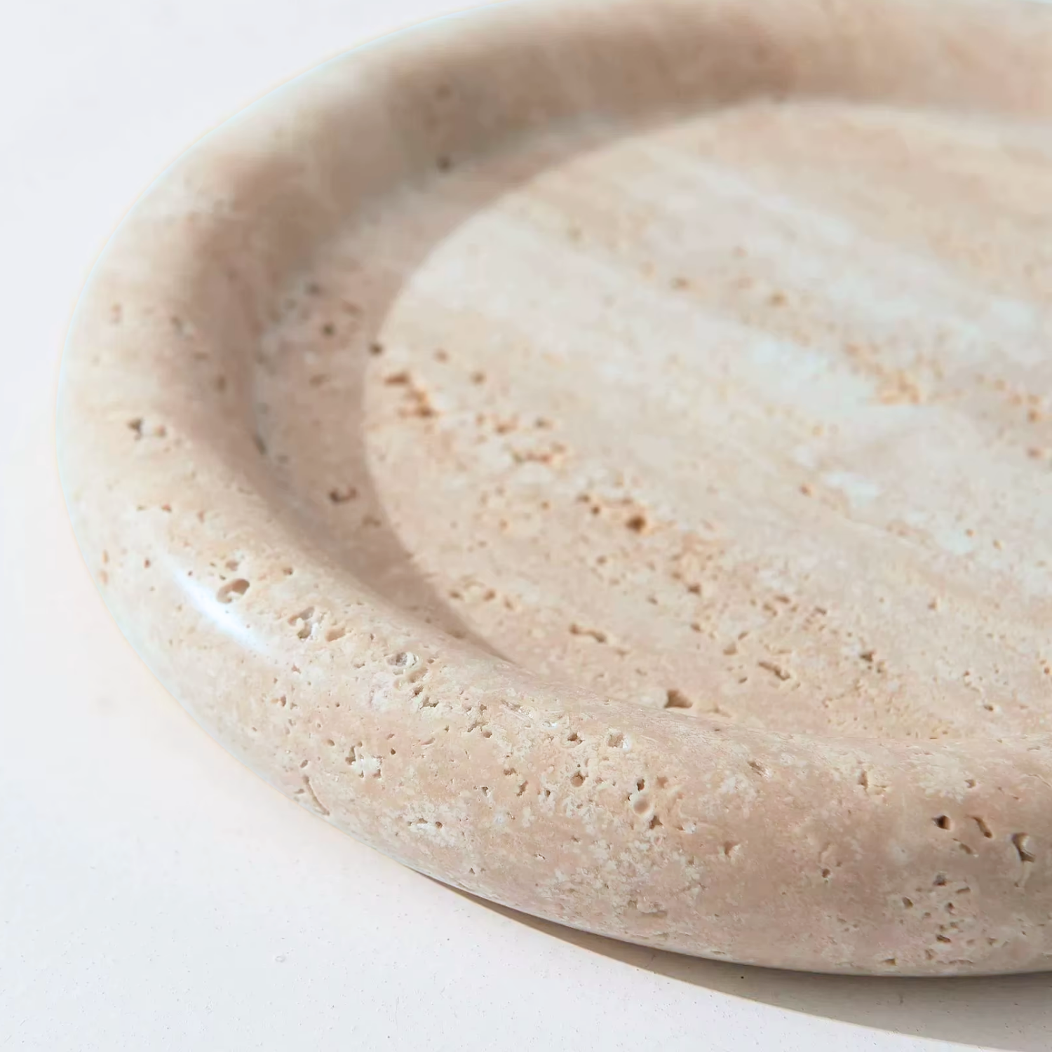 Bela Round Stone Tray | Amber Travertine, 20 cm Diameter