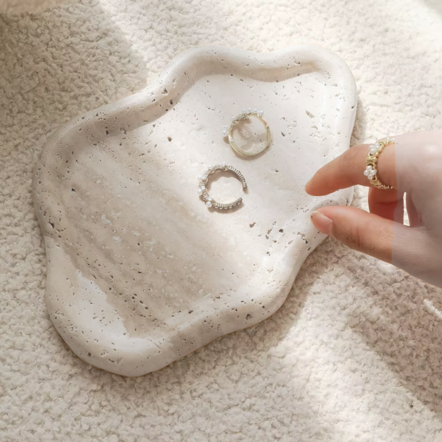 Cielo Stone Tray | Irregular Cloud Design, Natural Travertine