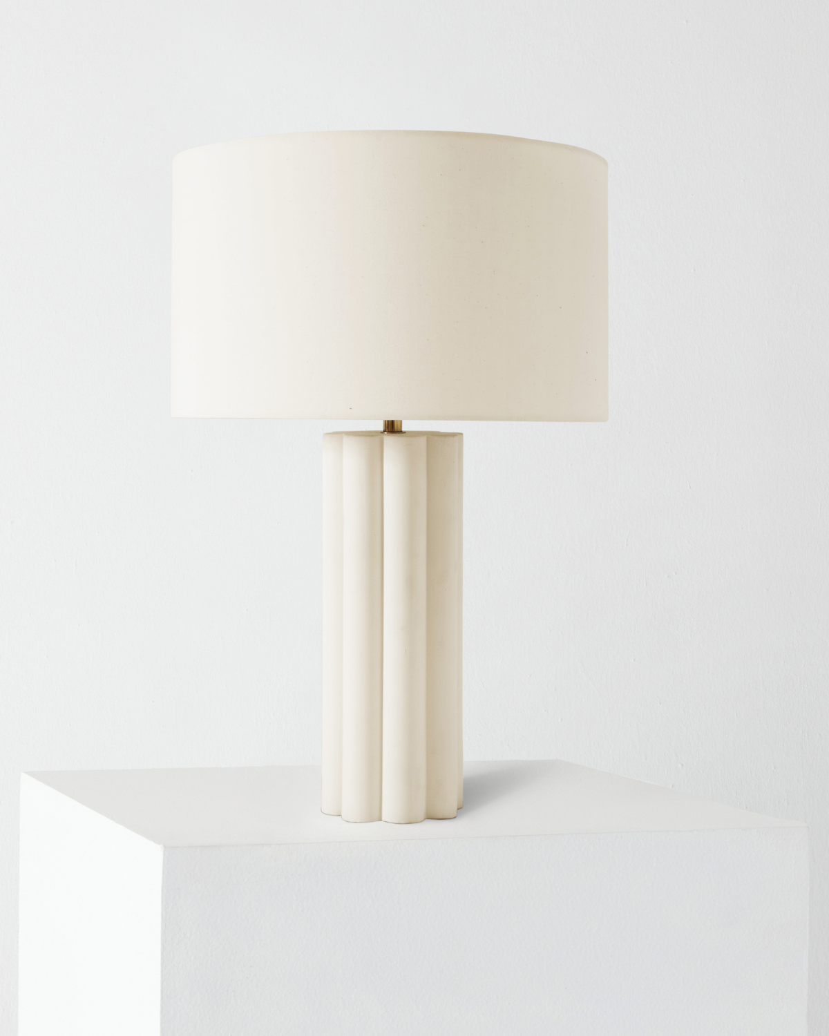 Bela Table Lamp | Fluted Ceramic Base, Textured Cotton Shade