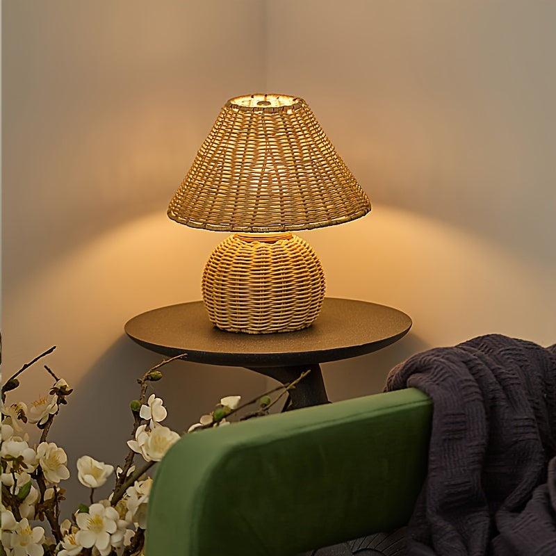 Bela Desk Lamp | Handwoven Bamboo, USB-Powered Ambient Light