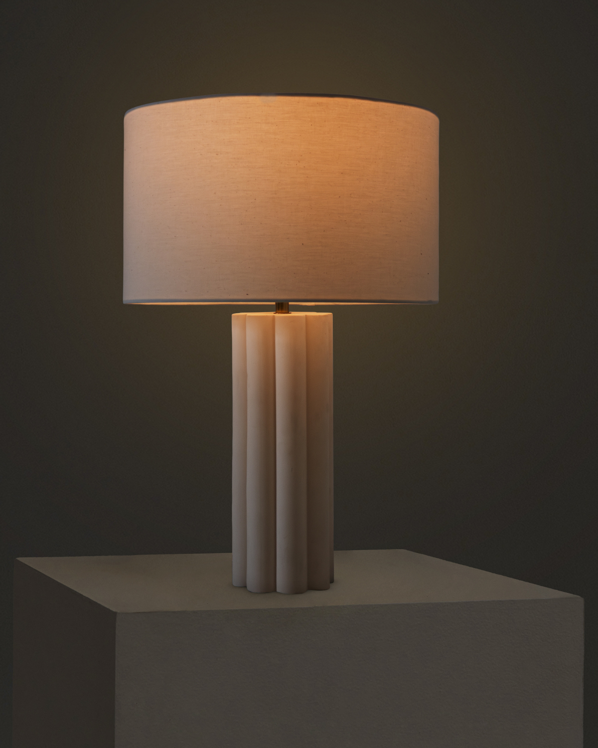 Bela Table Lamp | Fluted Ceramic Base, Textured Cotton Shade