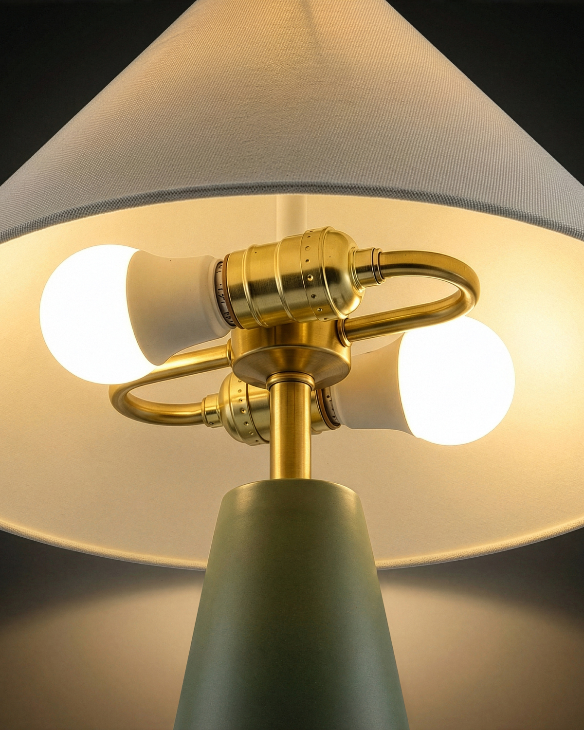 Dawn Green Table Lamp | Glass with Brass Accents