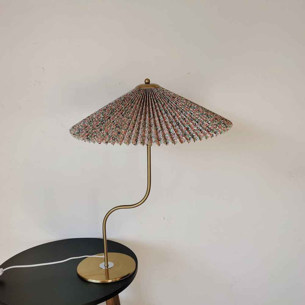 Vintage-Inspired Pleated Umbrella 1-Light Decorative Table Lamp