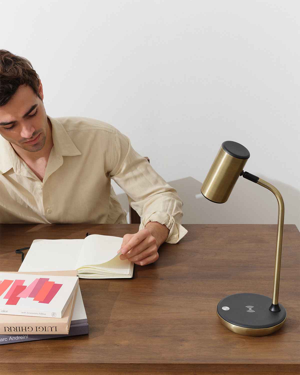 Ezra Desk Lamp | LED Light, Wireless Charging