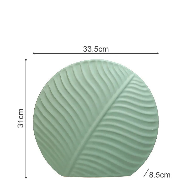 Bela Ceramic Vase | Handcrafted, Scandinavian Design with Leaf Texture