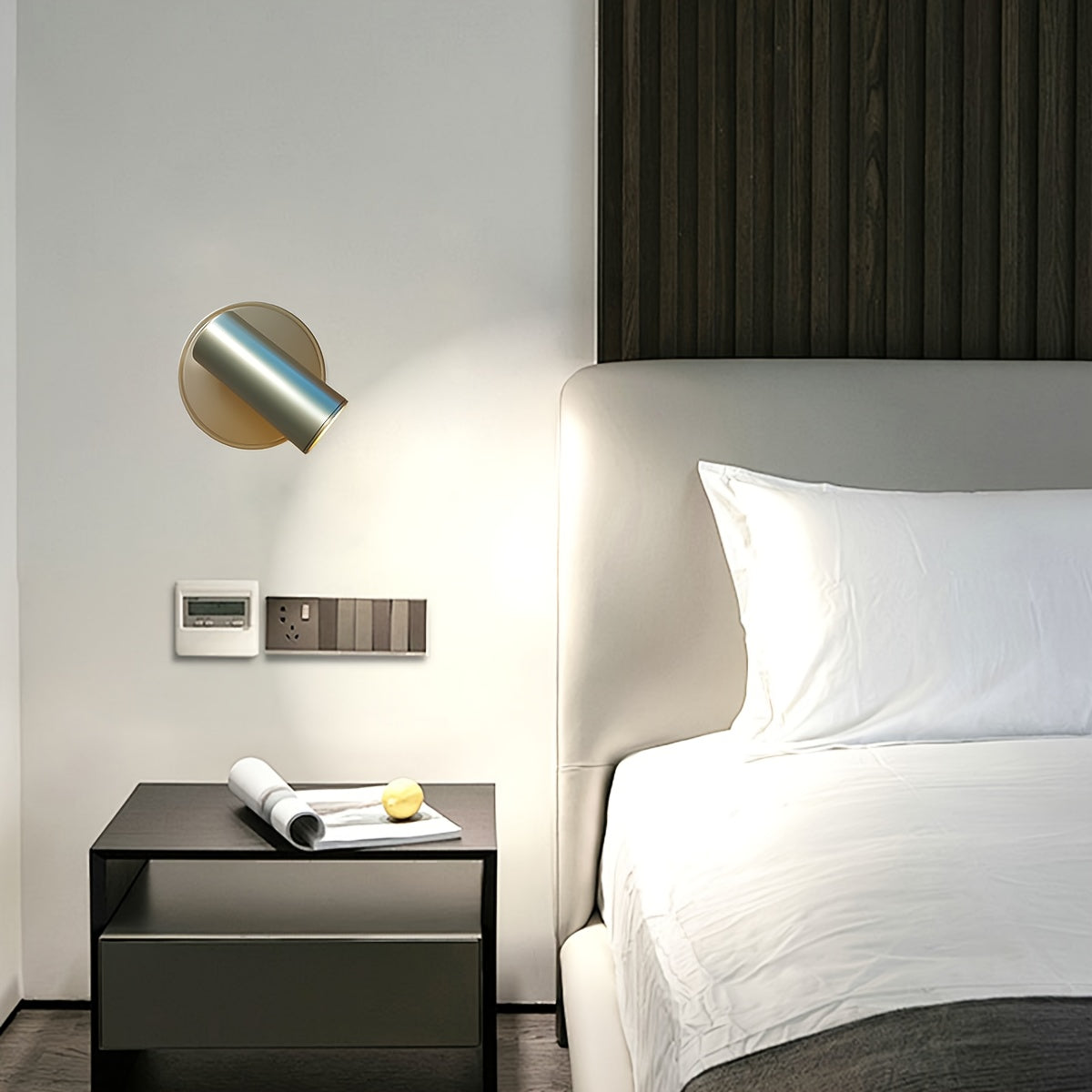Breezy Magnetic Wall Light | Touch Control, Rechargeable Battery