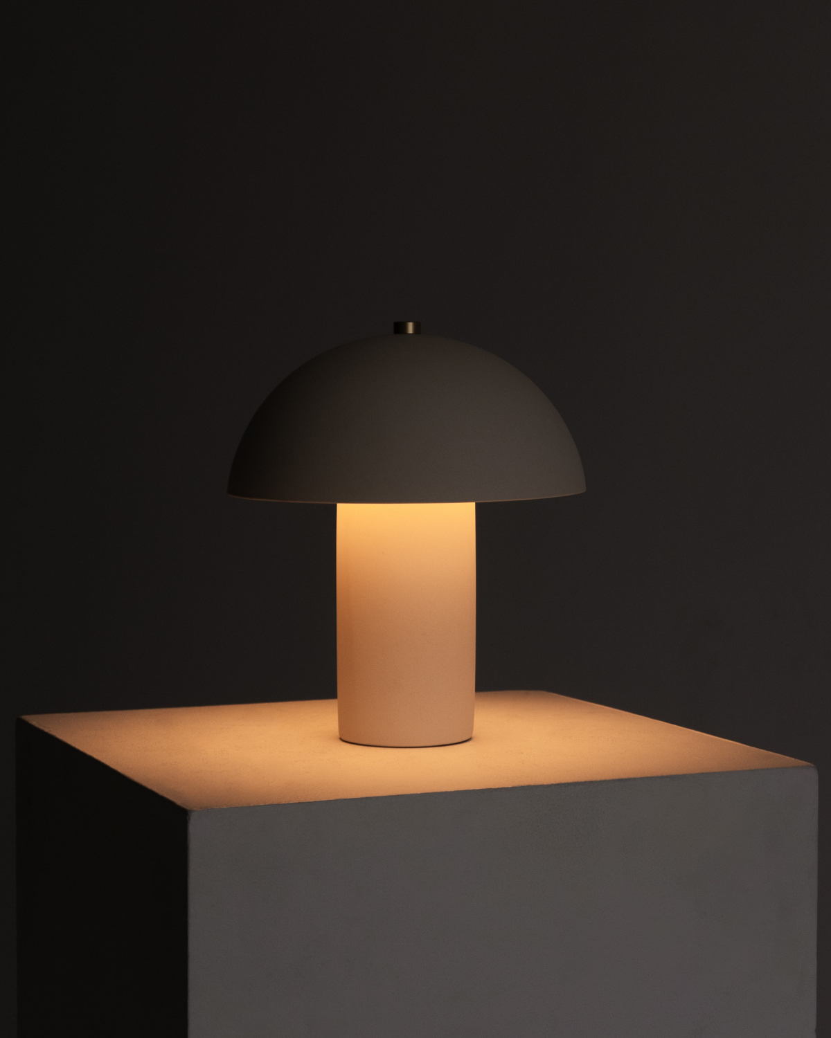 Alba Mushroom Table Lamp | Matte Ceramic, Warm Glow