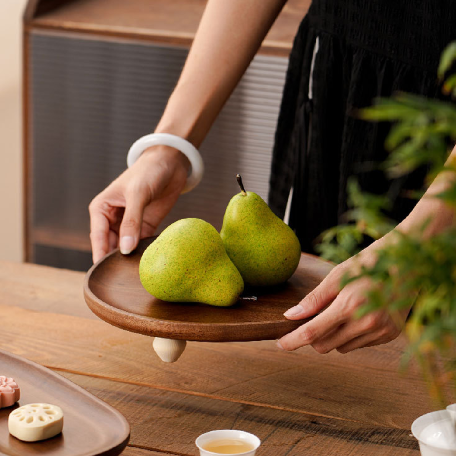 Bela Rustic Acacia Wood Tray | Elevated Design with Three Legs