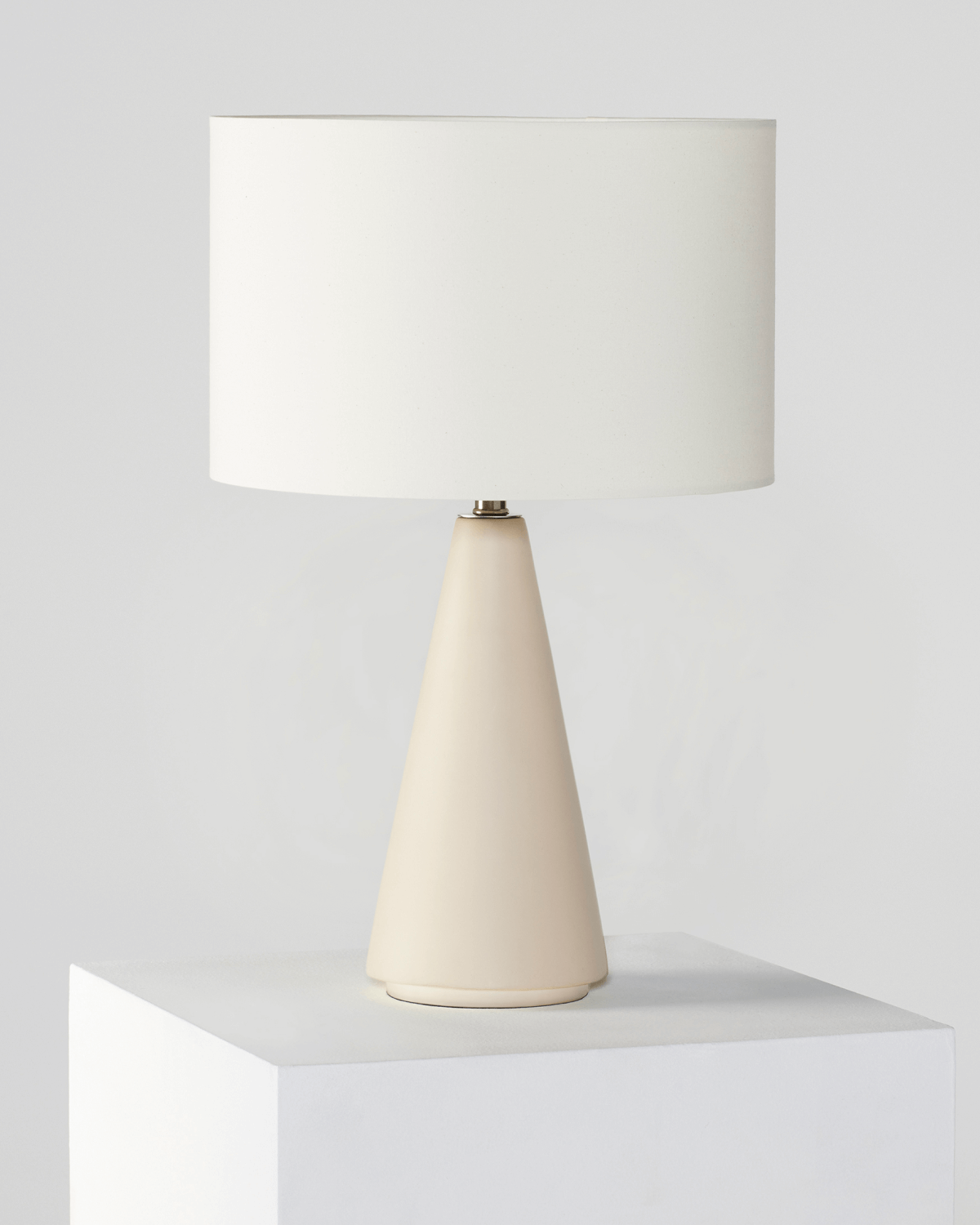Nero Table Lamp | Cement Base, Modern Design