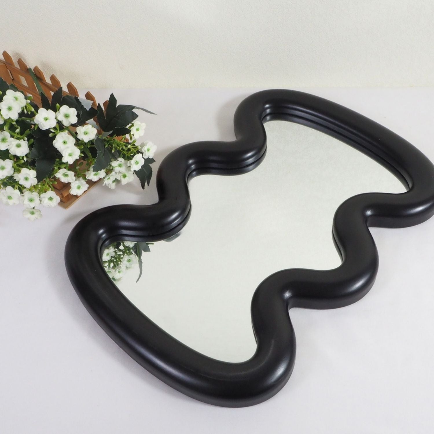 Bela Vanity Mirror | Modern Wave Design, Sturdy Wooden Frame